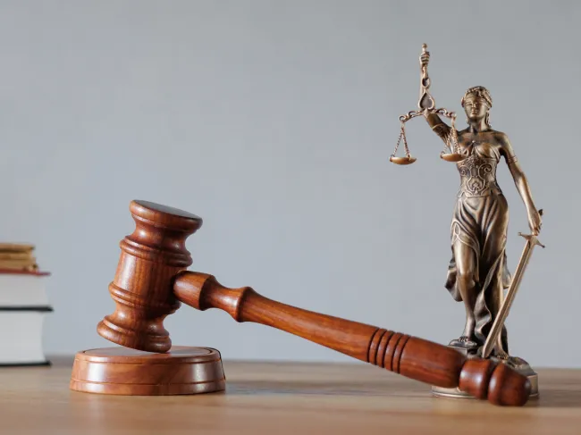 gavel